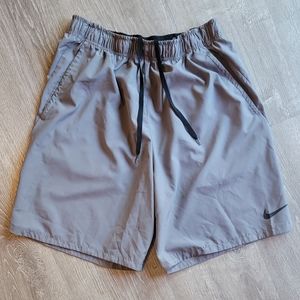 Nike Mens shorts